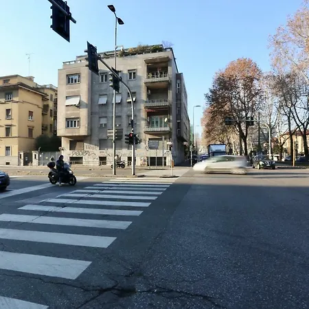 Apartamento Rio M3 Sondrio E Stazione